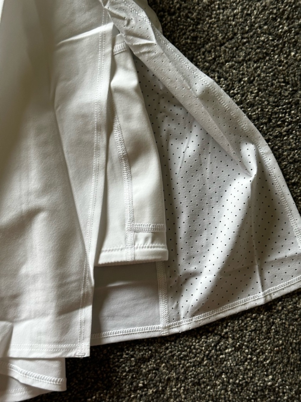 SPANX "Get Moving" Skort in white. - Picture 4 of 9
